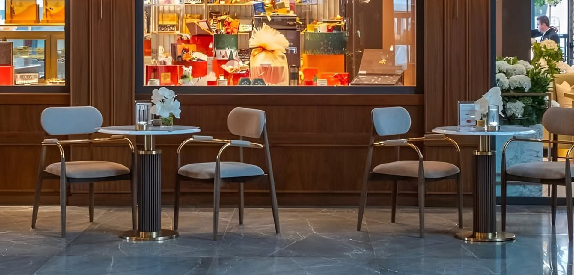 İlex | mina table